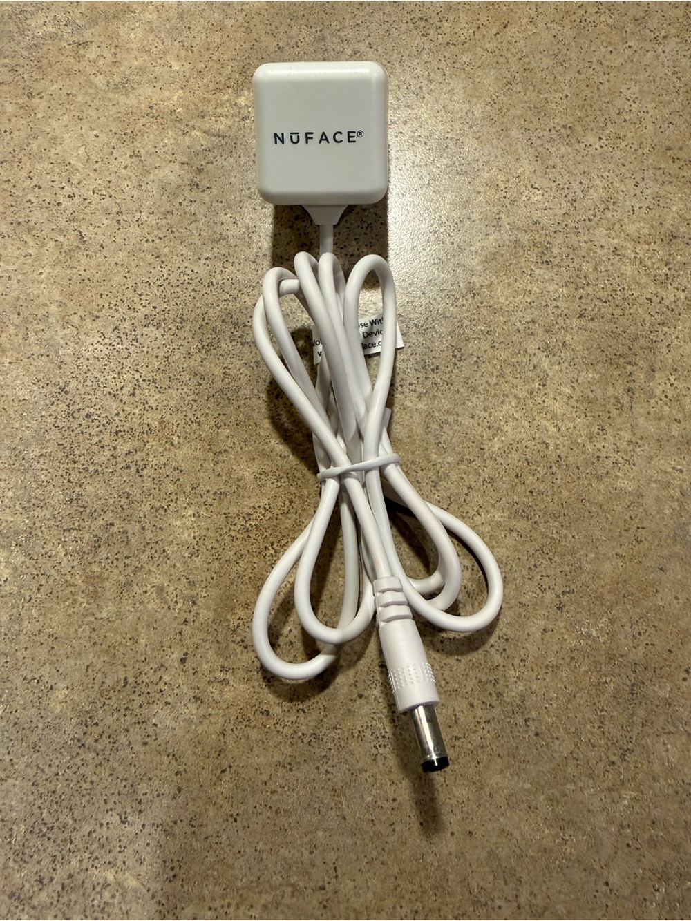 OEM NuFace Trinity Facial Toning Device Power Supply Cord 7V 7A HDP-QB07007C
